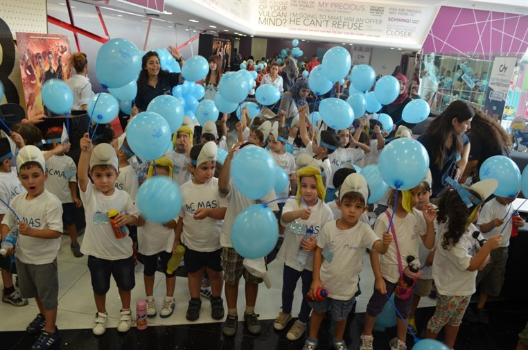 McDonald's smurfed more than 600 orphans this summer